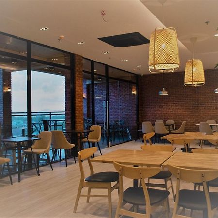 West Prime Hotel Calbayog City Exterior foto